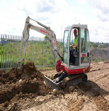 mini digger course|mini digger driving courses.